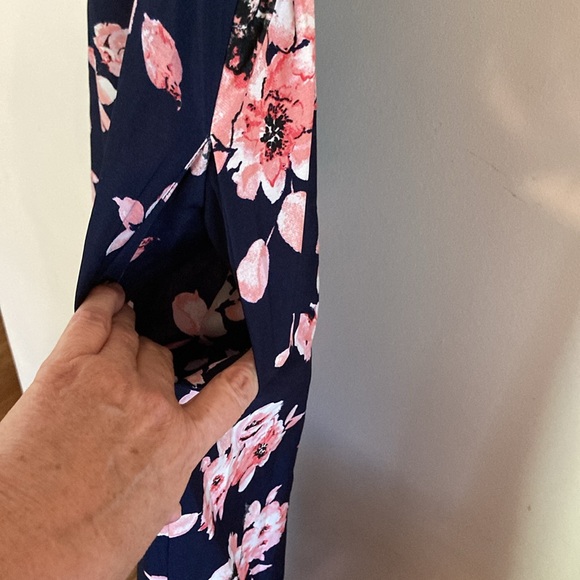 SALE❗️Band of Gypsies Women’s Large Navy Pink White Floral Spaghetti strap Dress - Picture 16 of 17